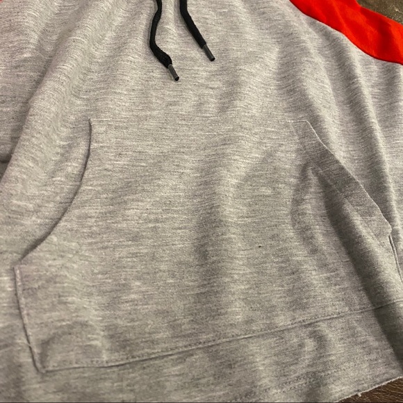 Mossimo Colorblock Crop - Picture 2 of 5